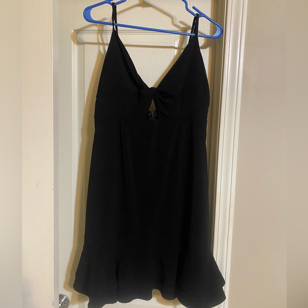 Black Gilli cocktail dress size L